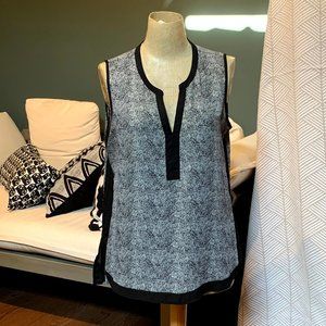 3 FOR 23: Career Printed Split Neck Tank Blouse